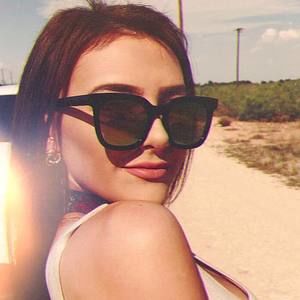 Meet your Posher, Kara